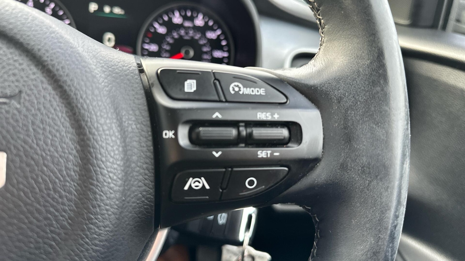 Used Kia Stonic 2022 for sale - 76336290: Photo 38