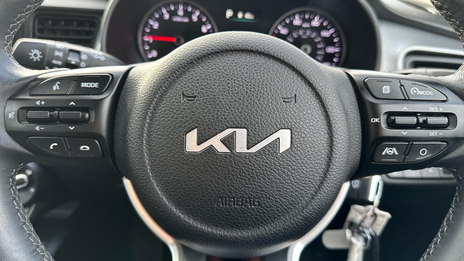 Used Kia Stonic 2022 for sale - 76336290: Photo 39