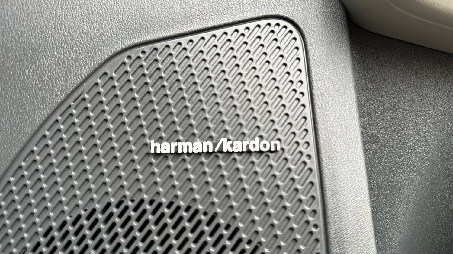 Used Kia EV3 2025 for sale - 77673212: Photo 32