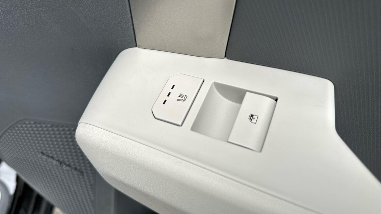 Used Kia EV3 2025 for sale - 77673212: Photo 37