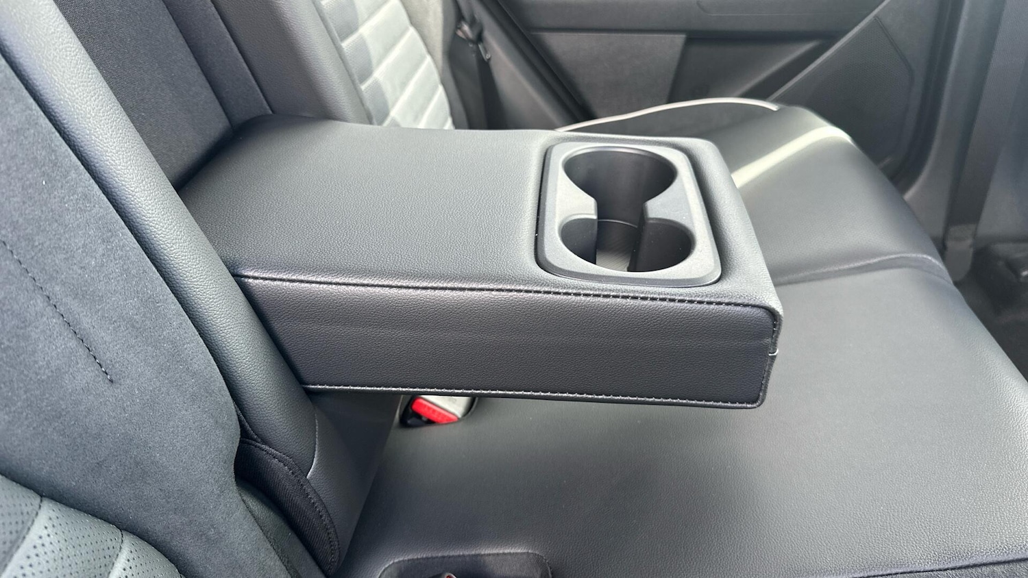 Used Kia Sportage 2025 for sale - 76337718: Photo 30