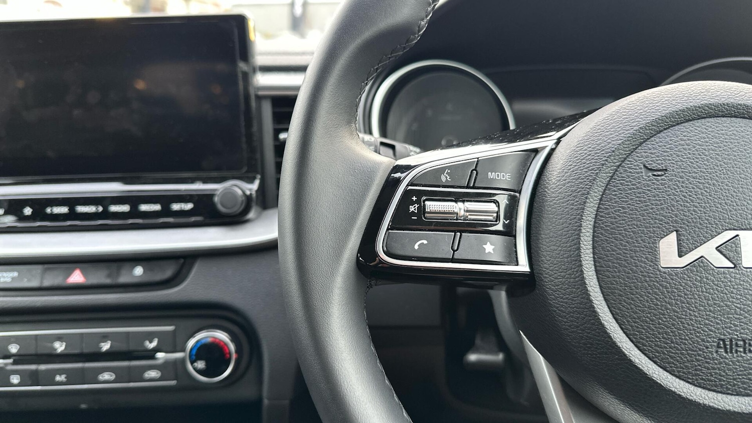 Used Kia XCeed 2025 for sale - 76336183: Photo 13