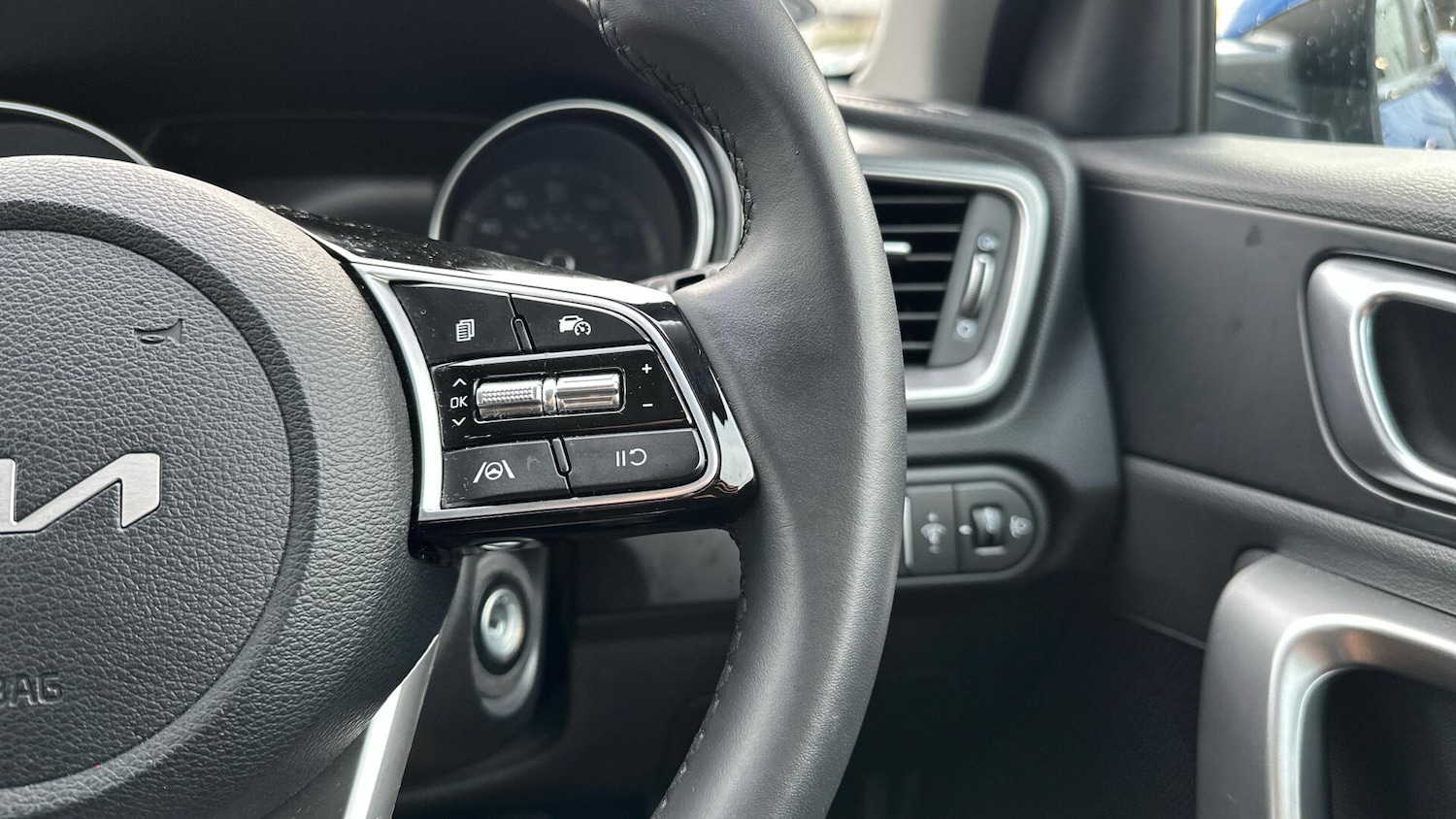 Used Kia XCeed 2025 for sale - 76336183: Photo 14