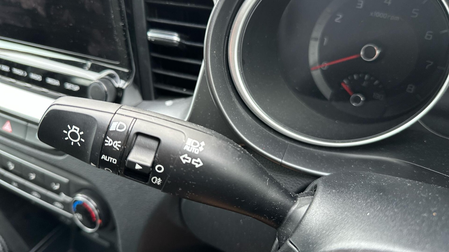 Used Kia XCeed 2025 for sale - 76336183: Photo 15