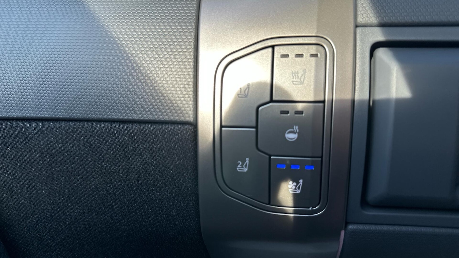 Used Kia EV3 2026 for sale - 77306356: Photo 24