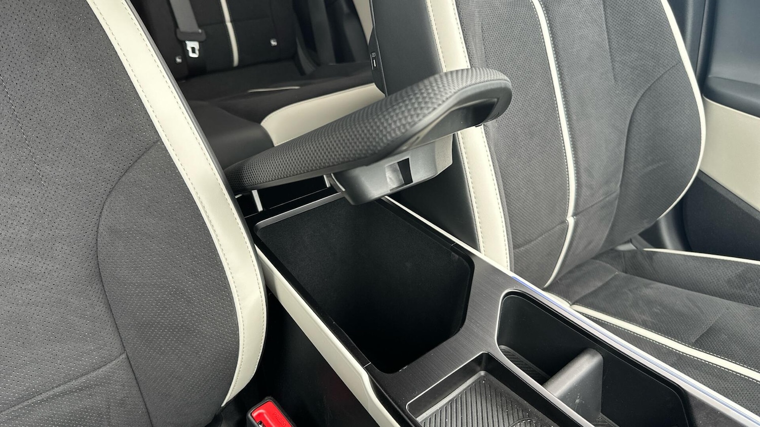 Used Kia EV6 2025 for sale - 76632687: Photo 28