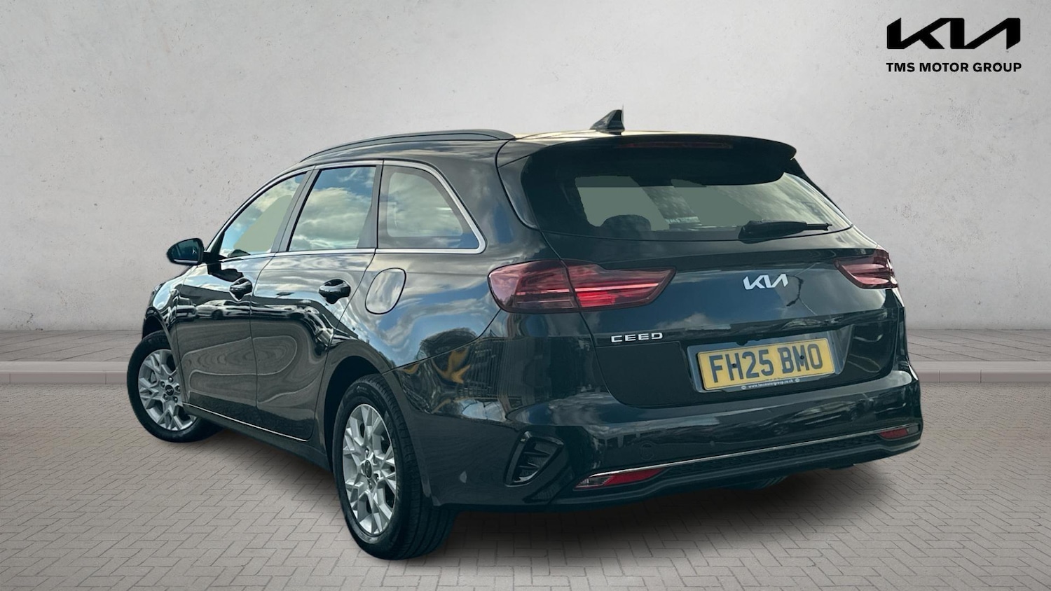 Used Kia Ceed 2025 for sale - 78100460: Photo 2