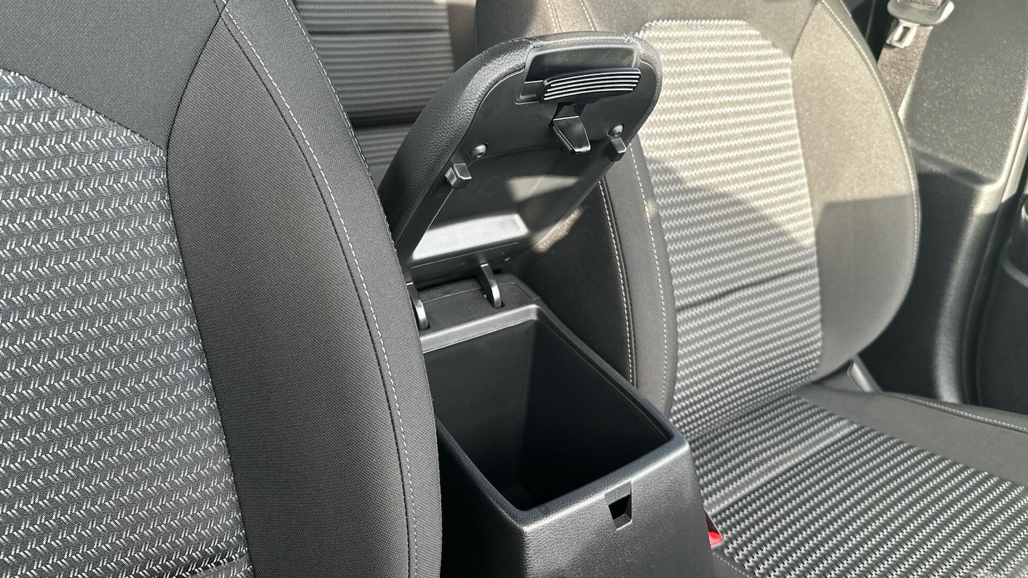 Used Kia Ceed 2025 for sale - 78100460: Photo 21