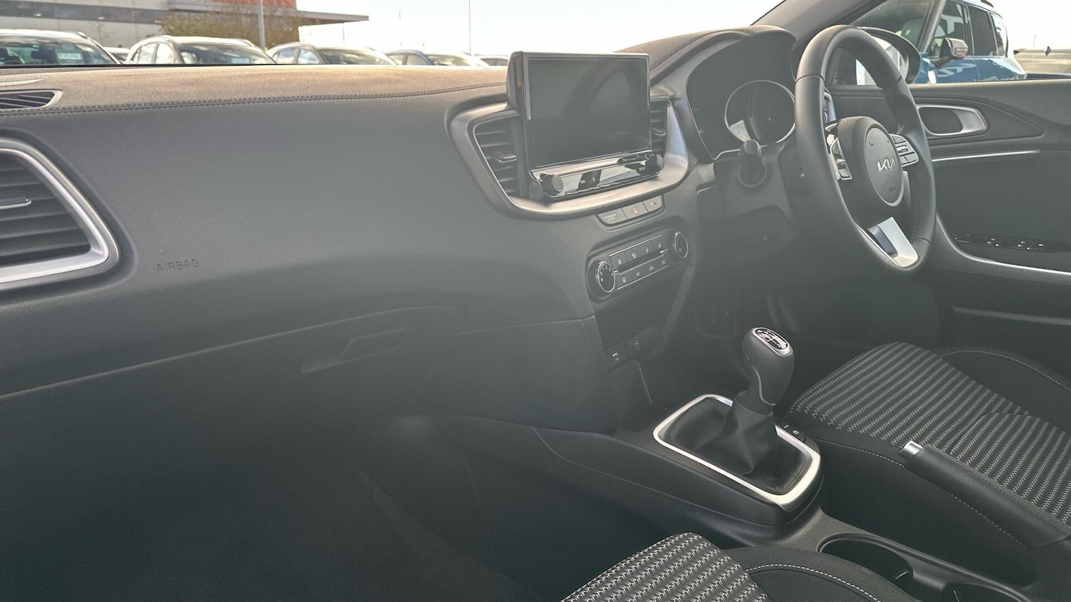 Used Kia Ceed 2025 for sale - 78100460: Photo 3