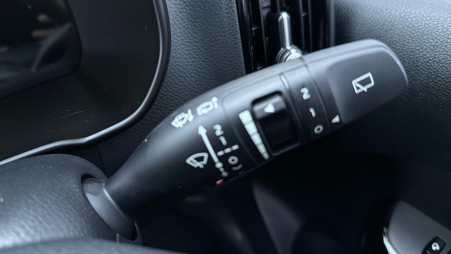 Used Kia Picanto 2025 for sale - 76832385: Photo 18