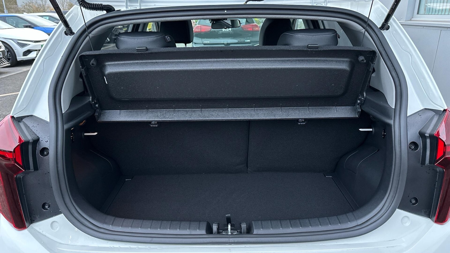 Used Kia Picanto 2025 for sale - 76832385: Photo 8