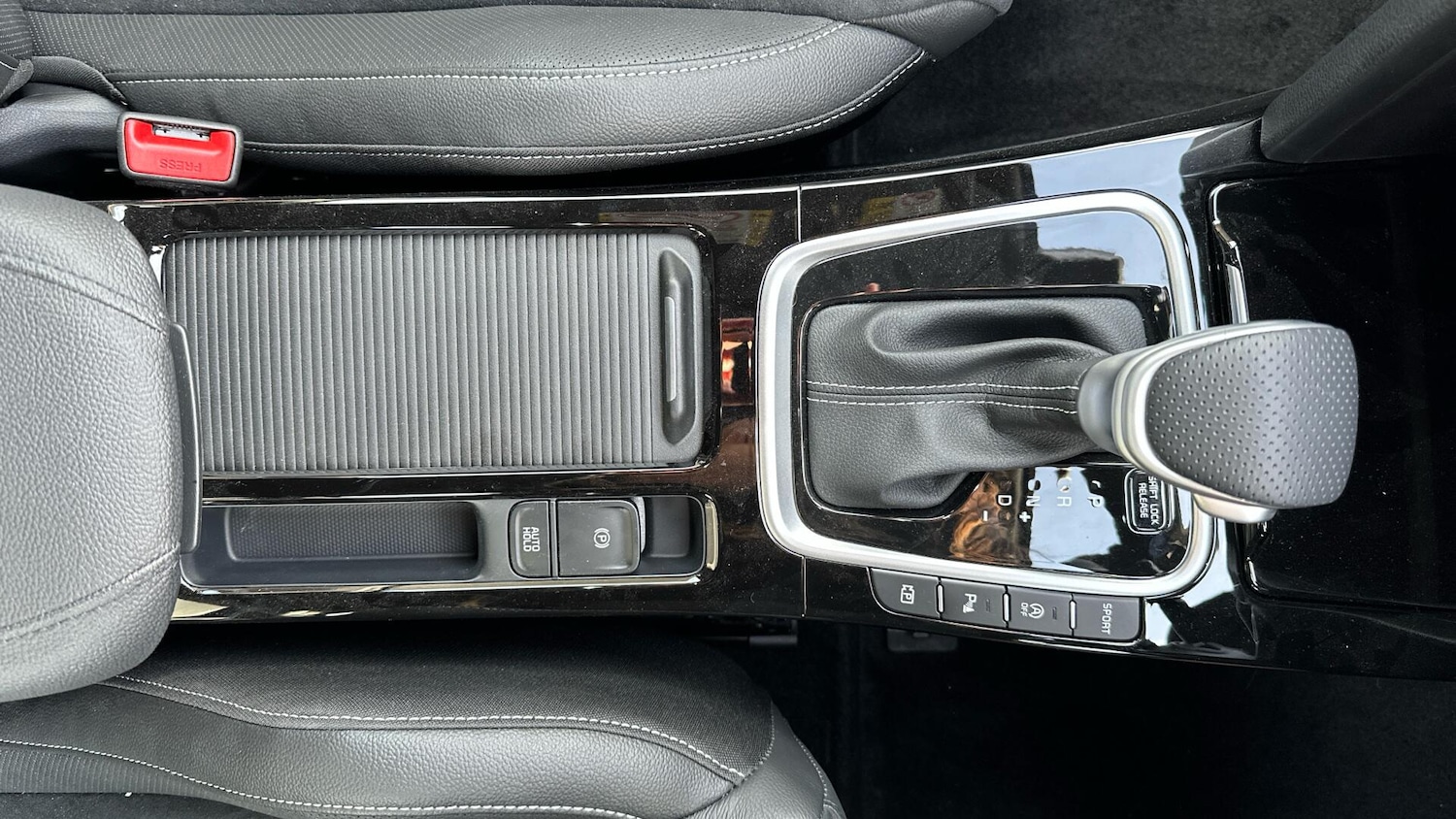 Used Kia XCeed 2025 for sale - 76337383: Photo 23