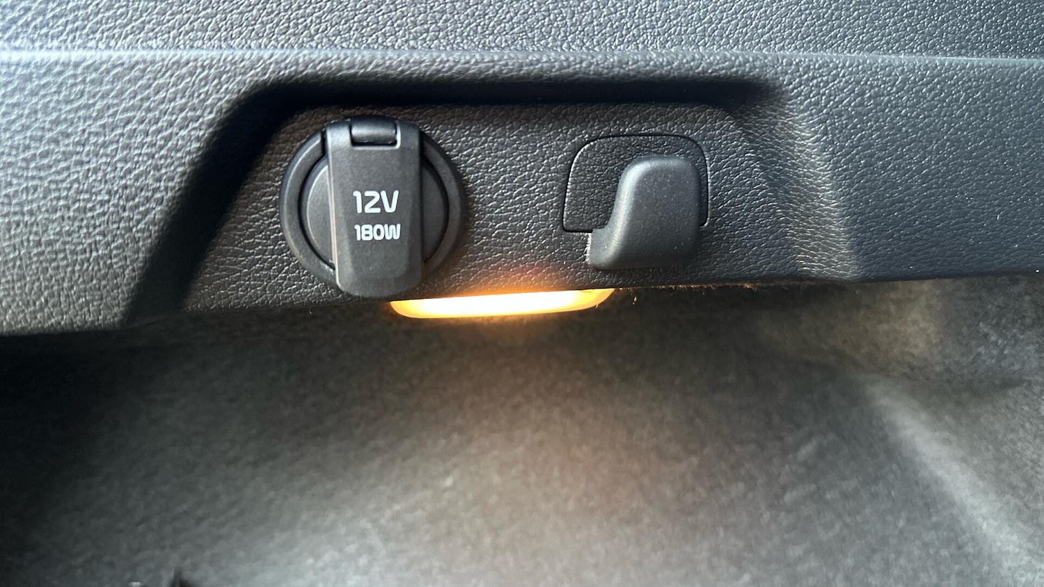 Used Kia XCeed 2025 for sale - 76337383: Photo 33