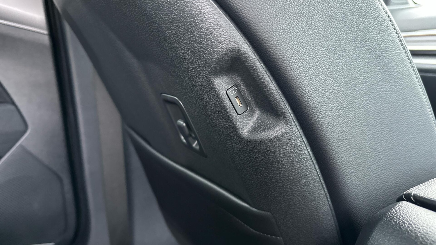 Used Kia Sportage 2025 for sale - 76336725: Photo 32