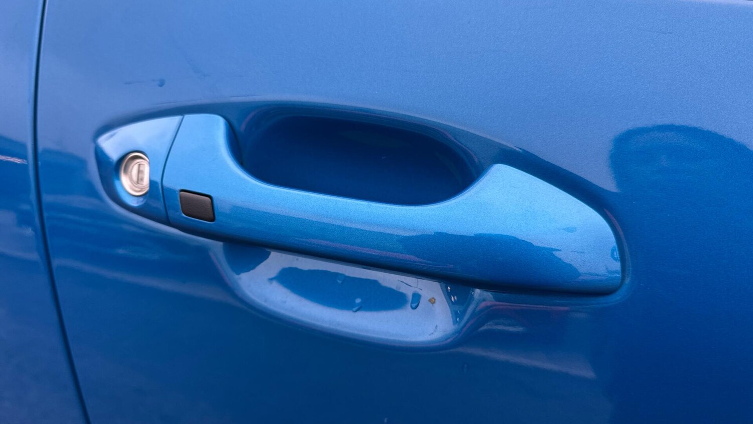 Used Kia Stonic 2025 for sale - 77550319: Photo 37