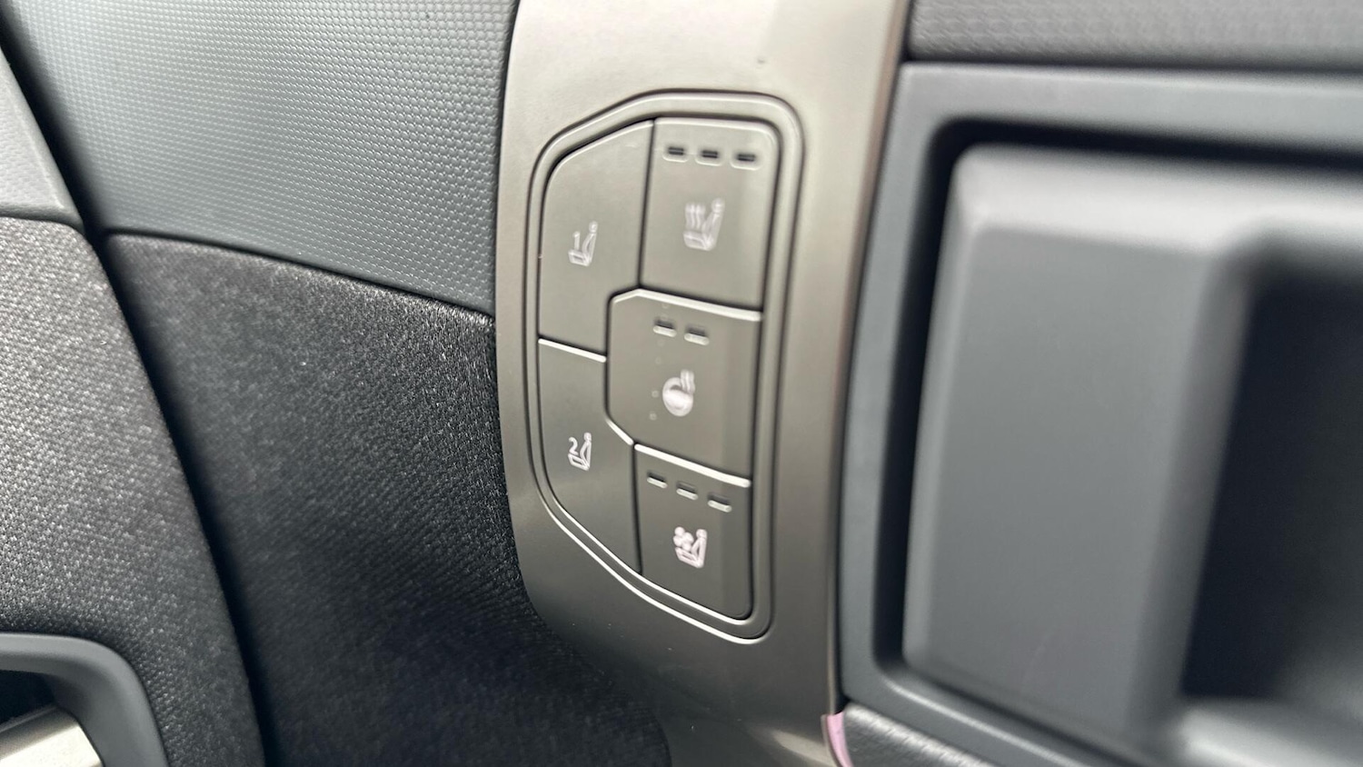 Used Kia EV3 2025 for sale - 77163676: Photo 40