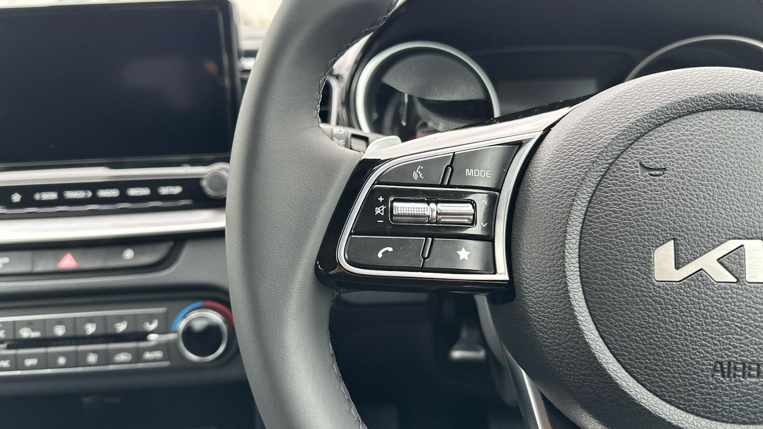 Used Kia XCeed 2025 for sale - 76498975: Photo 13