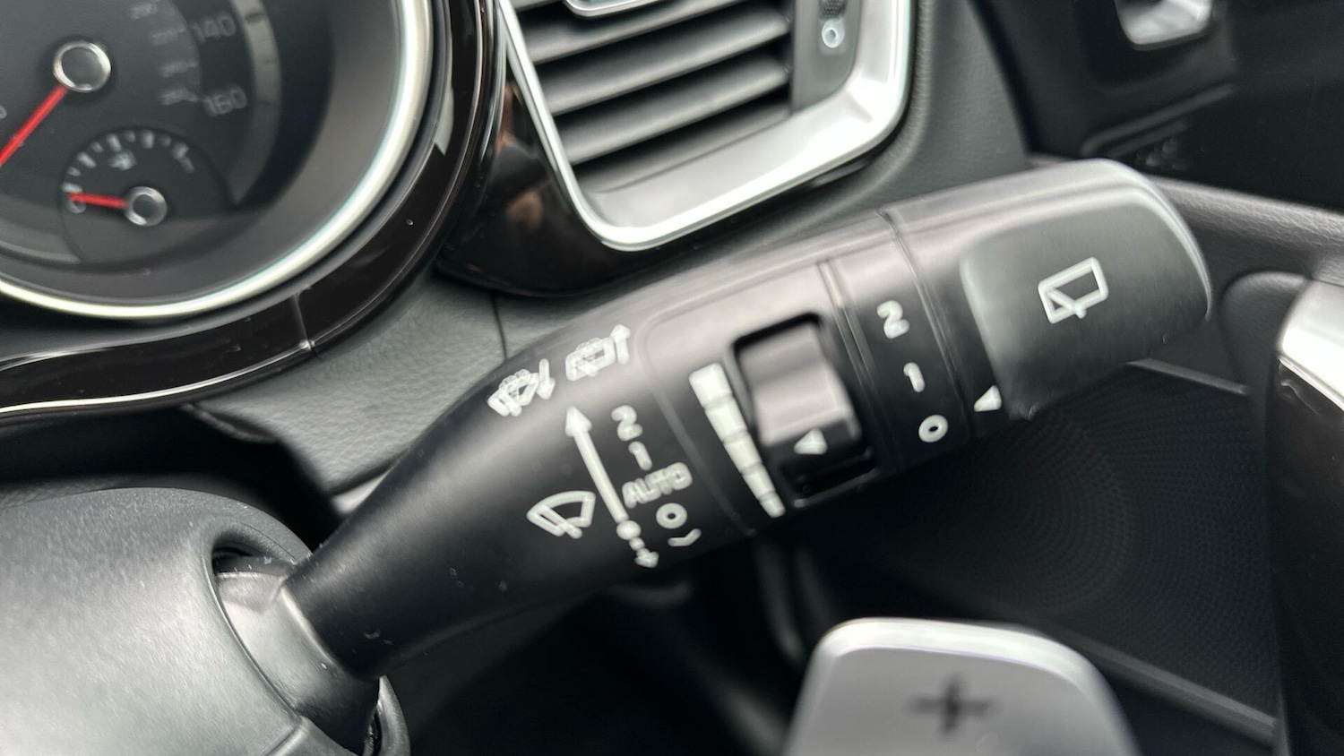 Used Kia XCeed 2025 for sale - 76498975: Photo 16