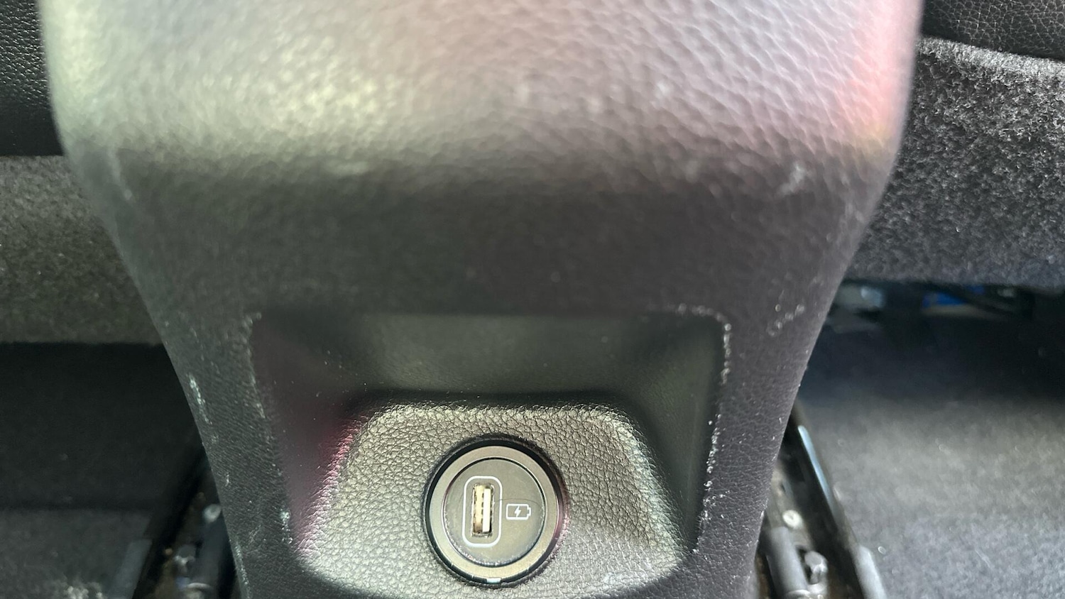 Used Kia Stonic 2021 for sale - 76336780: Photo 25