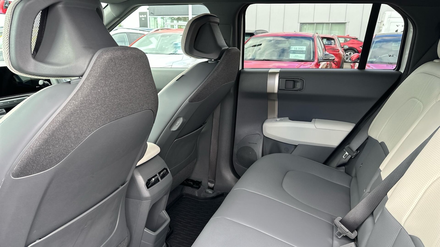 Used Kia EV3 2025 for sale - 76573407: Photo 10