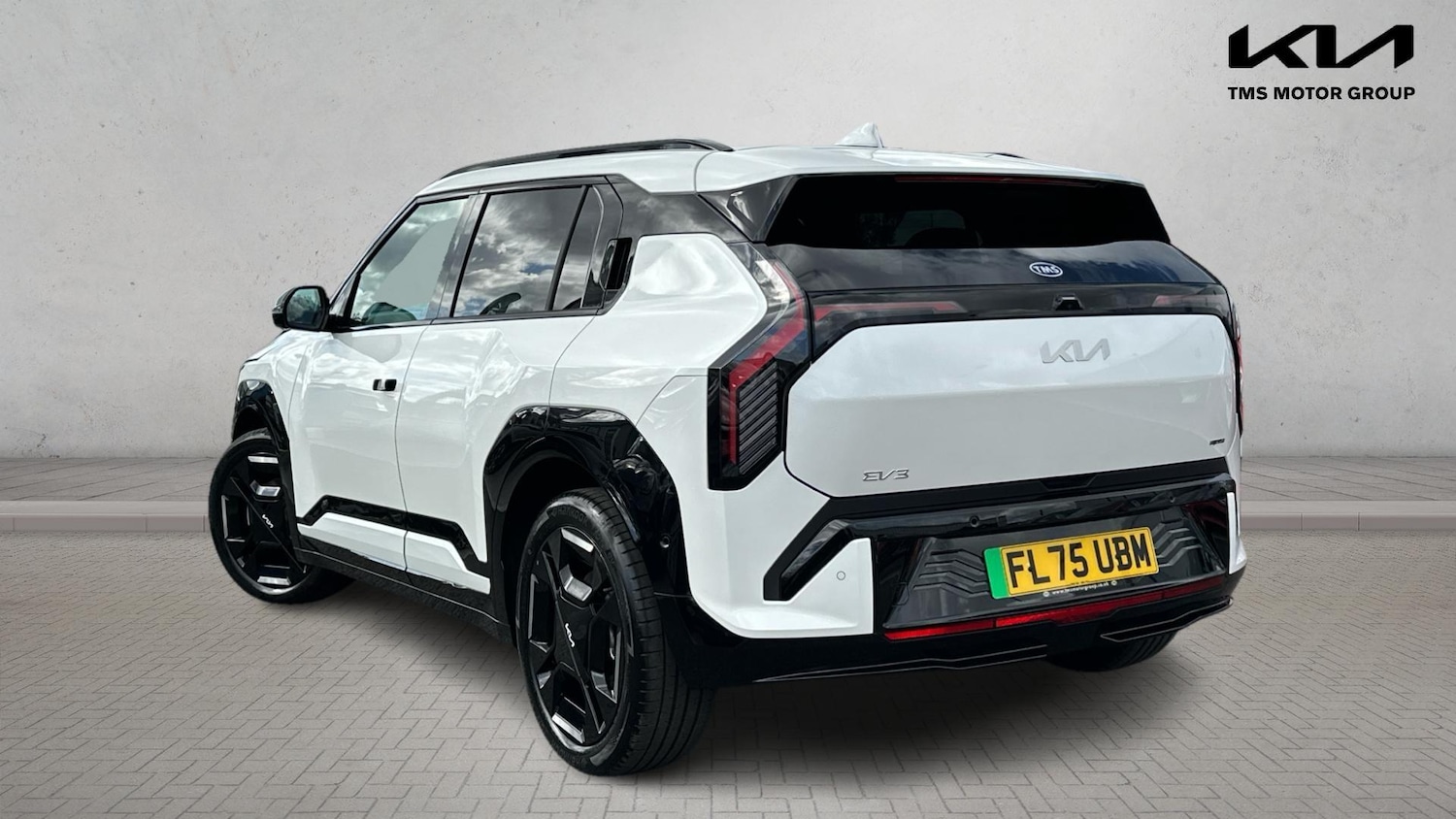 Used Kia EV3 2025 for sale - 76573407: Photo 2