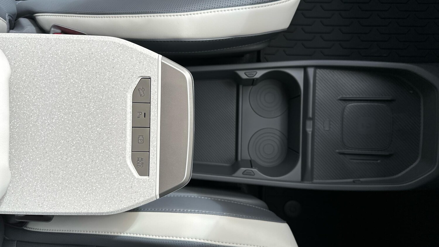 Used Kia EV3 2025 for sale - 76573407: Photo 25