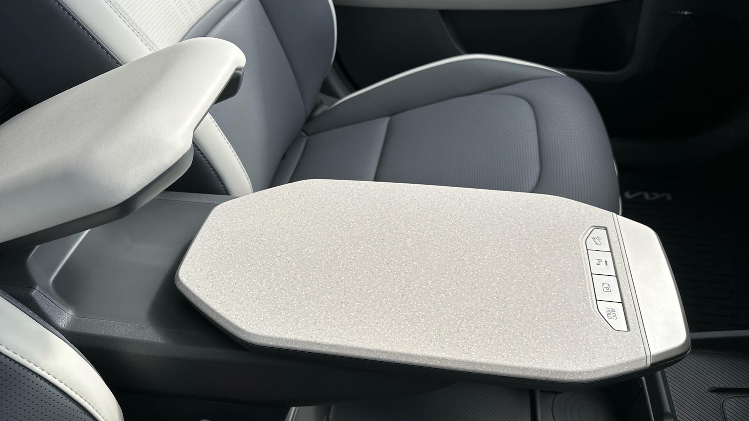 Used Kia EV3 2025 for sale - 76573407: Photo 26