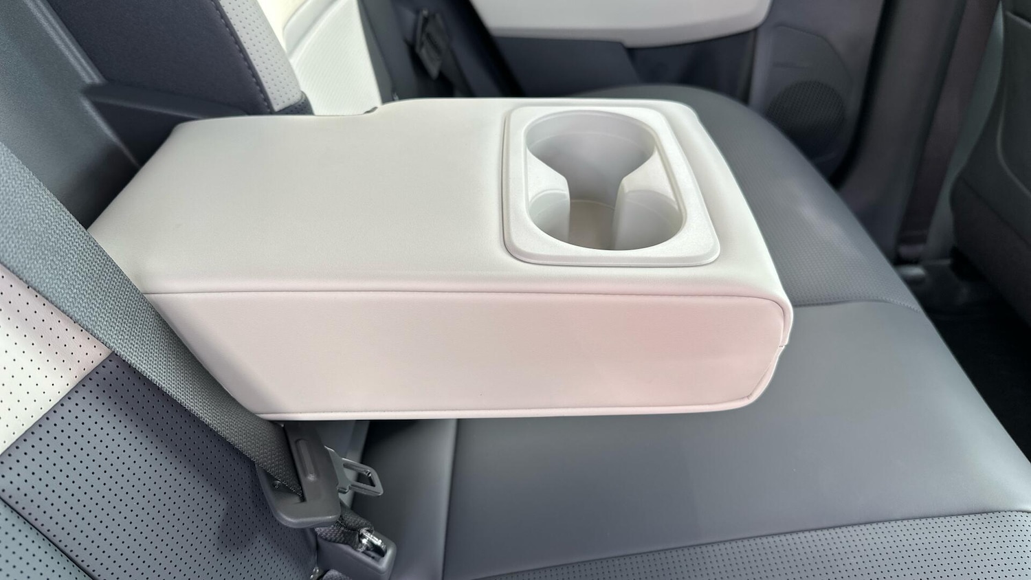 Used Kia EV3 2025 for sale - 76573407: Photo 32