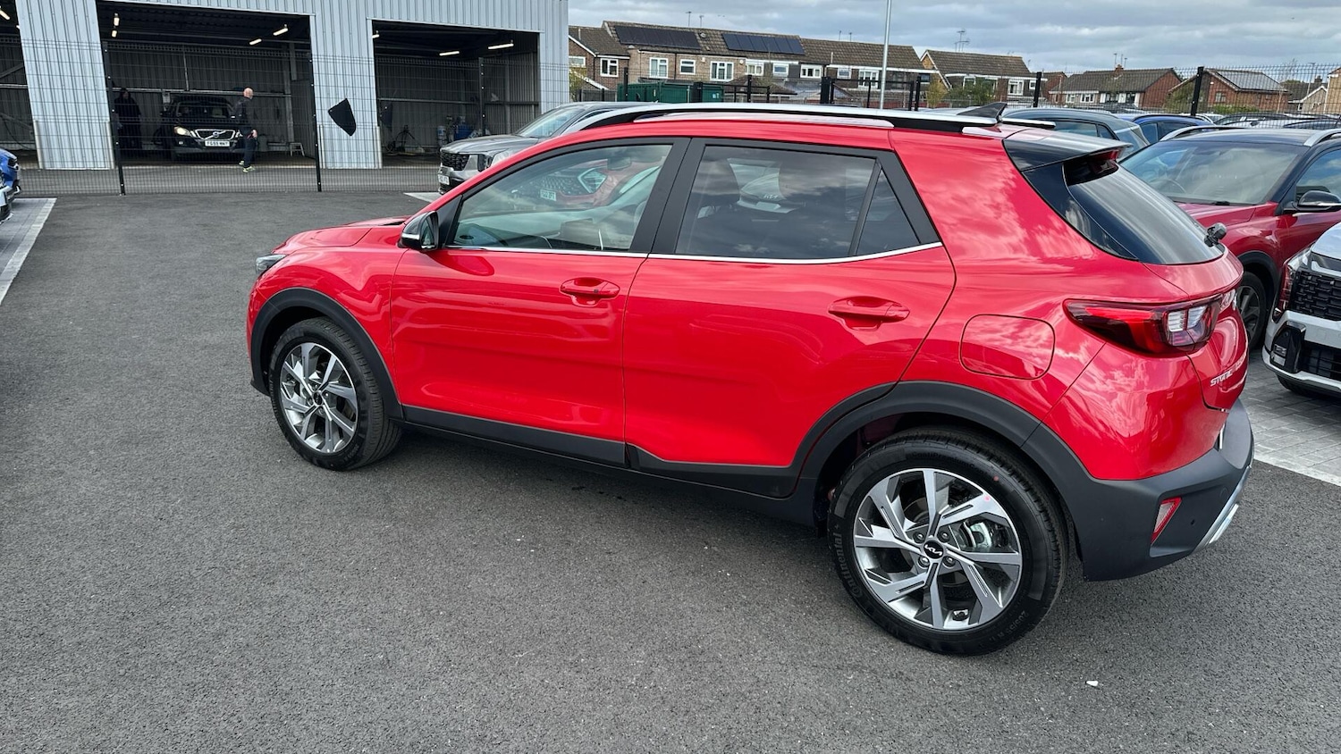 Used Kia Stonic 2025 for sale - 76336051: Photo 32