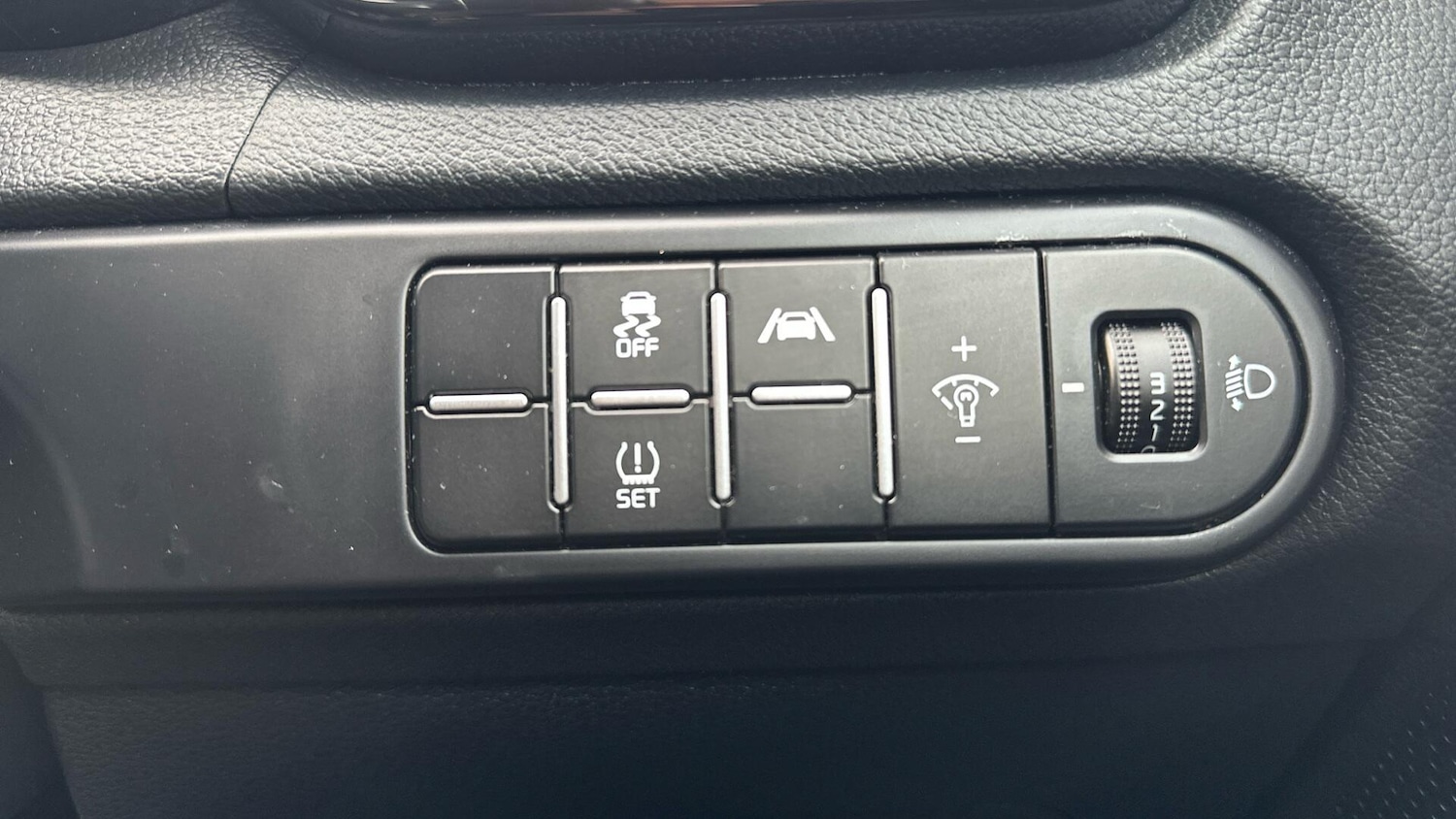 Used Kia Ceed 2025 for sale - 76632752: Photo 17