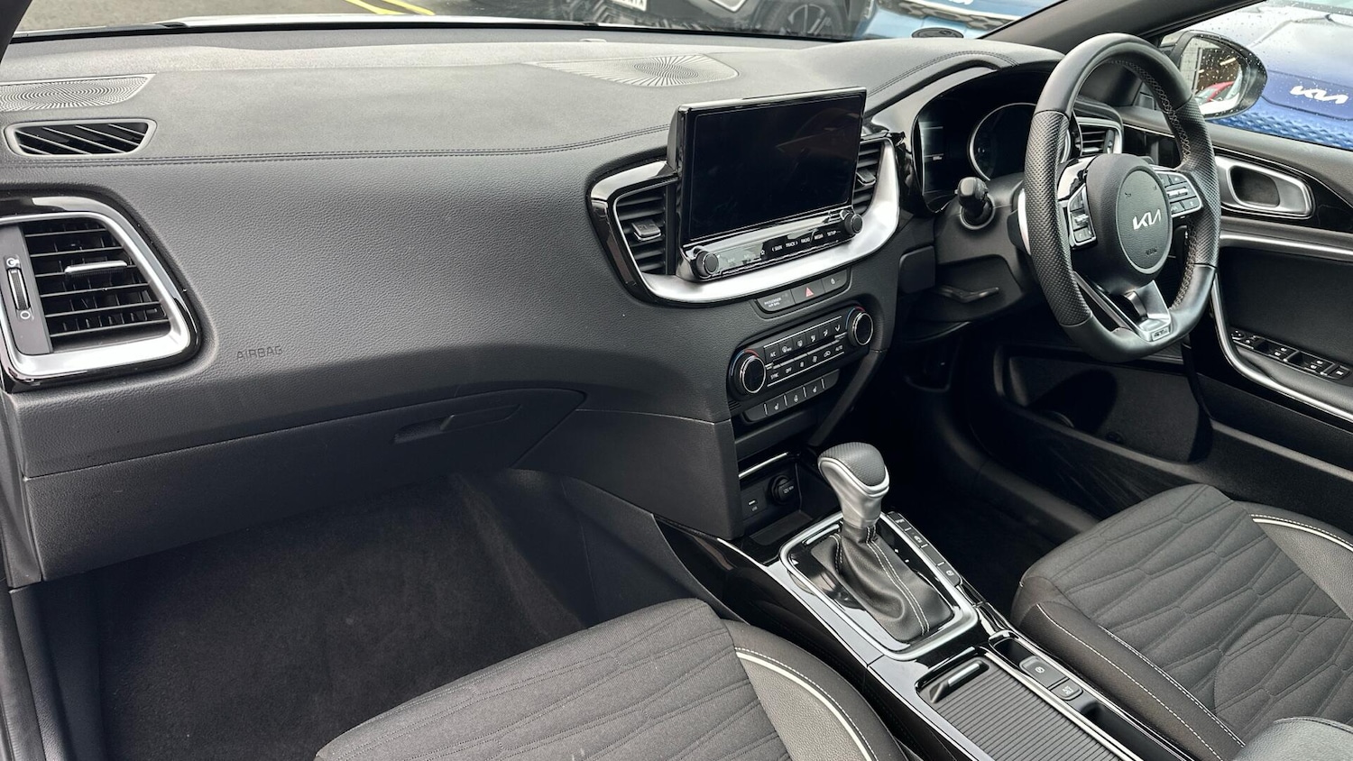 Used Kia Ceed 2025 for sale - 76632752: Photo 3