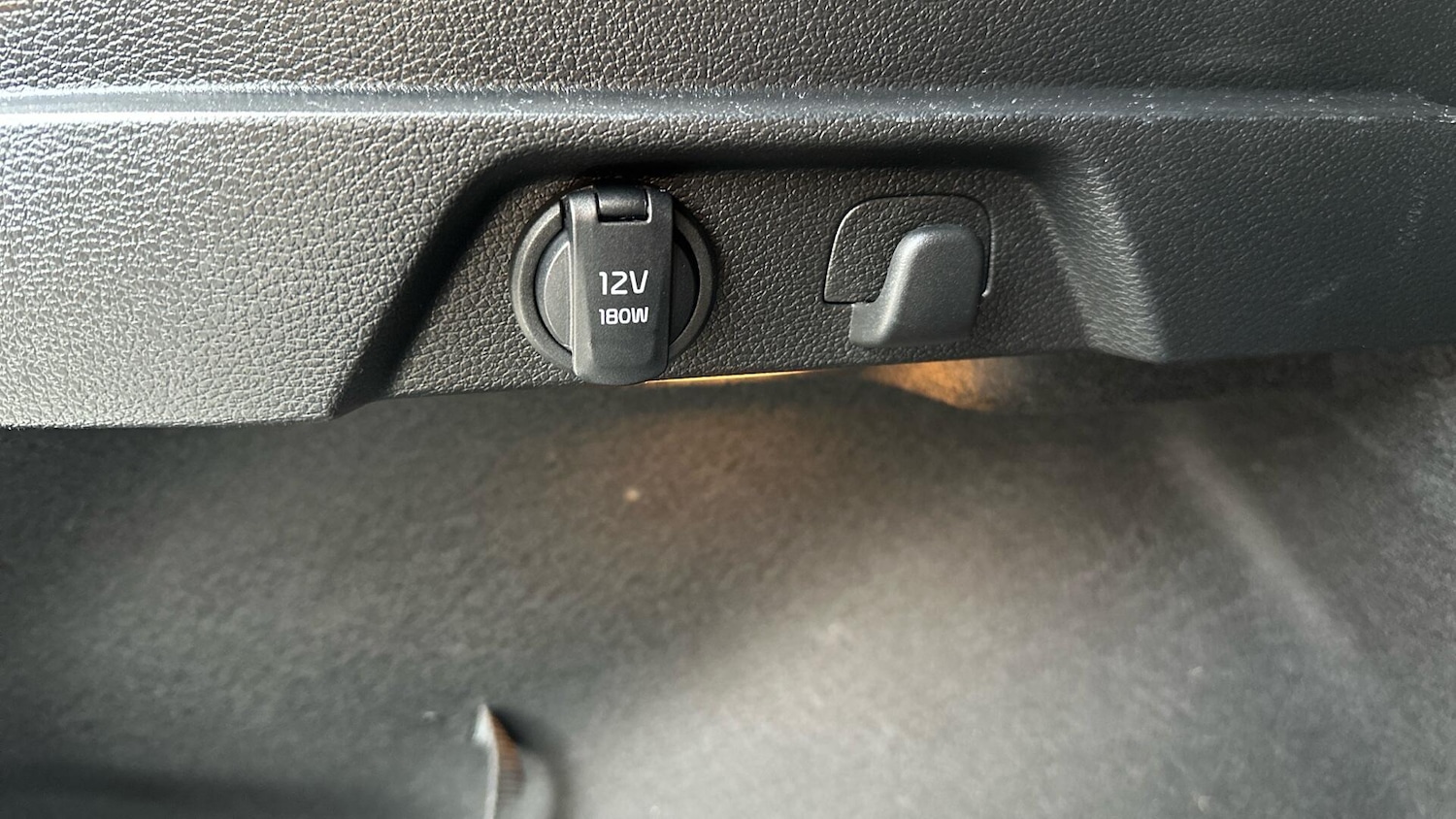 Used Kia Ceed 2025 for sale - 76632752: Photo 30