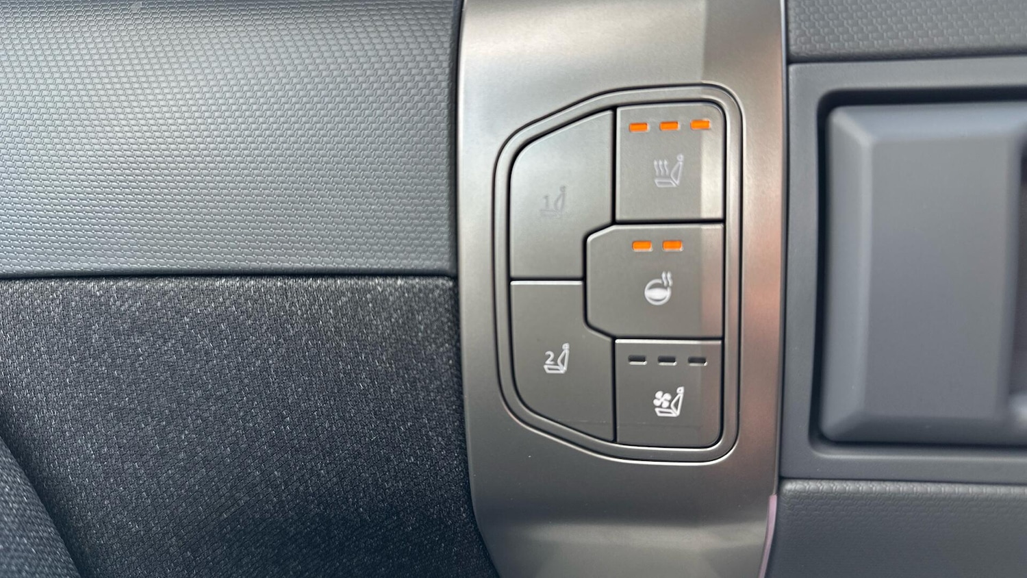 Used Kia EV3 2025 for sale - 76585155: Photo 24