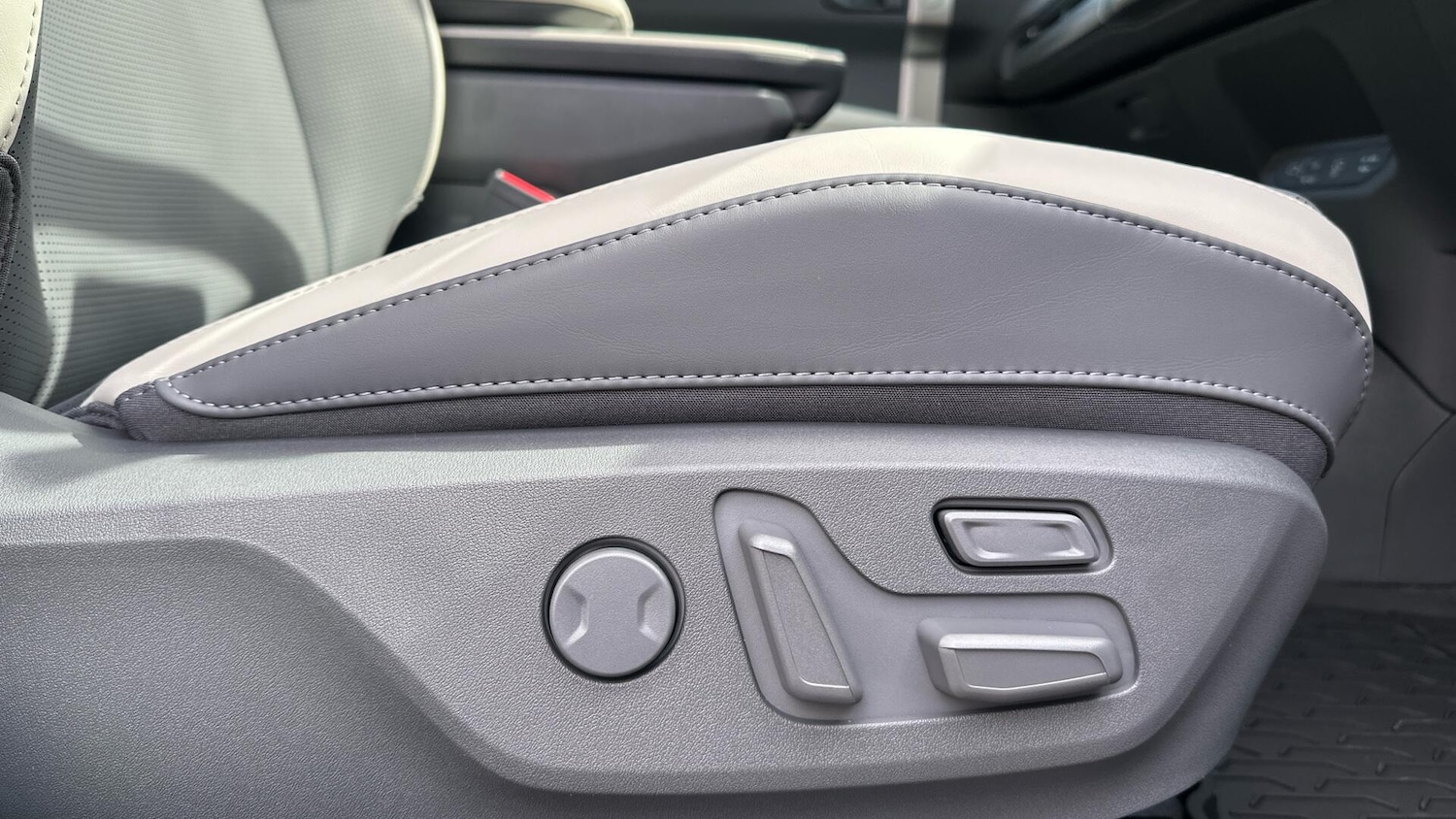 Used Kia EV3 2025 for sale - 76585155: Photo 31