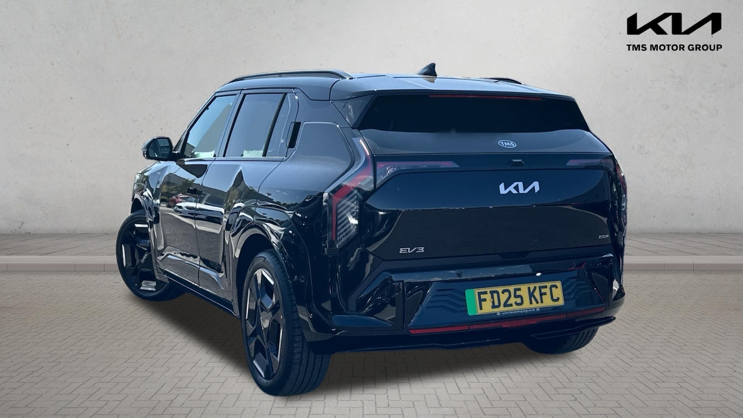 Used Kia EV3 2025 for sale - 76336764: Photo 2