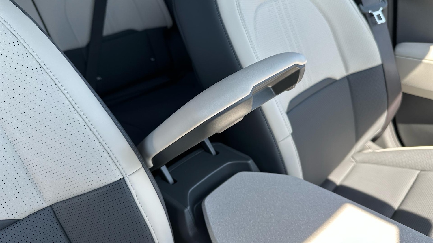 Used Kia EV3 2025 for sale - 76336764: Photo 28