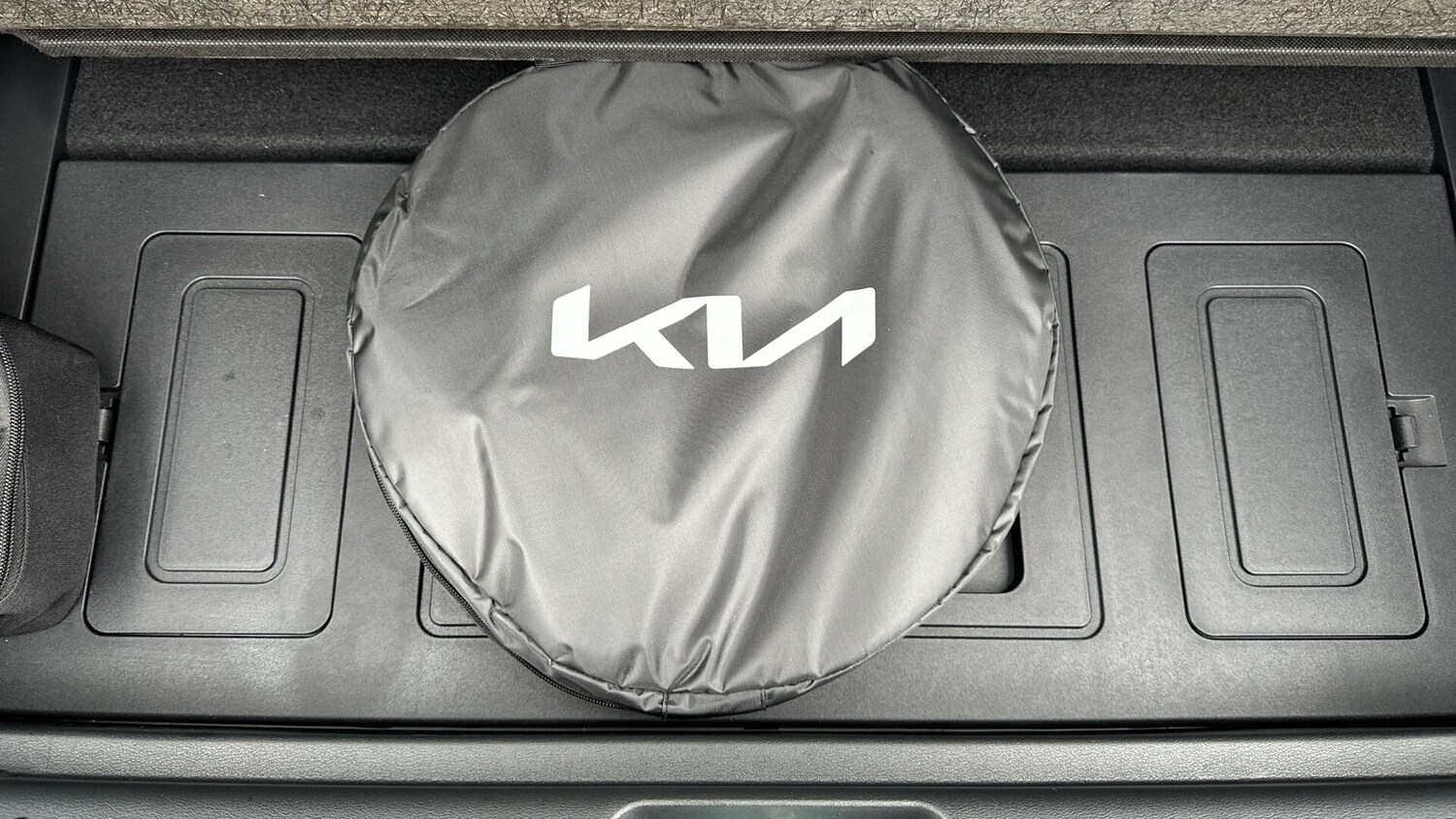 Used Kia EV6 2025 for sale - 77673201: Photo 10