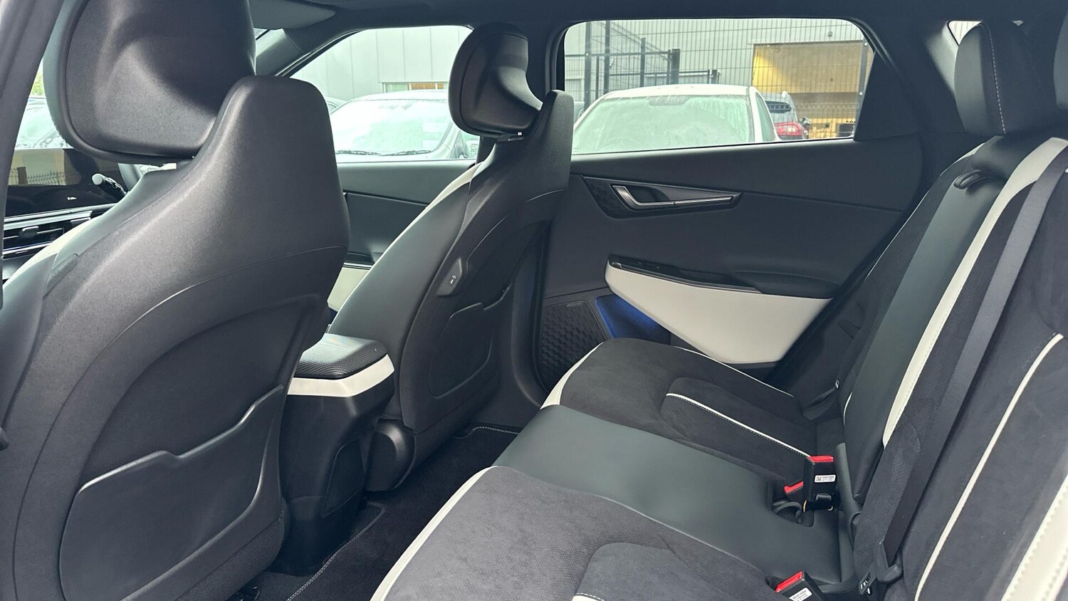 Used Kia EV6 2025 for sale - 77673201: Photo 11