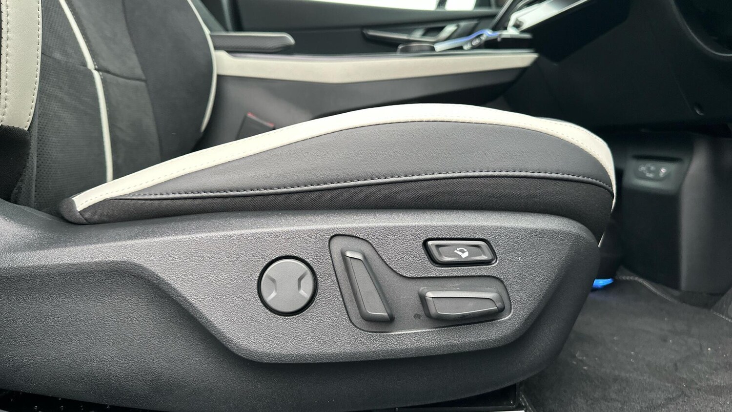 Used Kia EV6 2025 for sale - 77673201: Photo 28