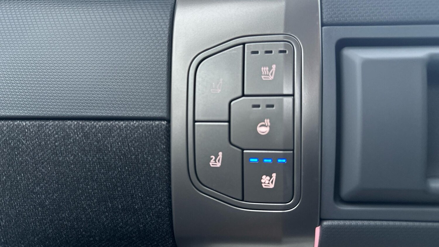 Used Kia EV3 2026 for sale - 77673227: Photo 24