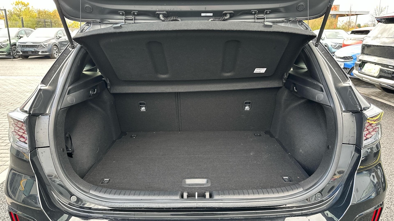 Used Kia Ceed 2025 for sale - 76336236: Photo 8