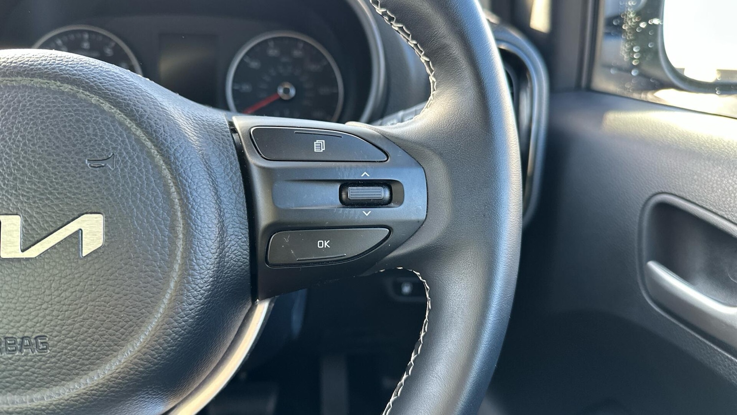 Used Kia Picanto 2023 for sale - 76765775: Photo 12