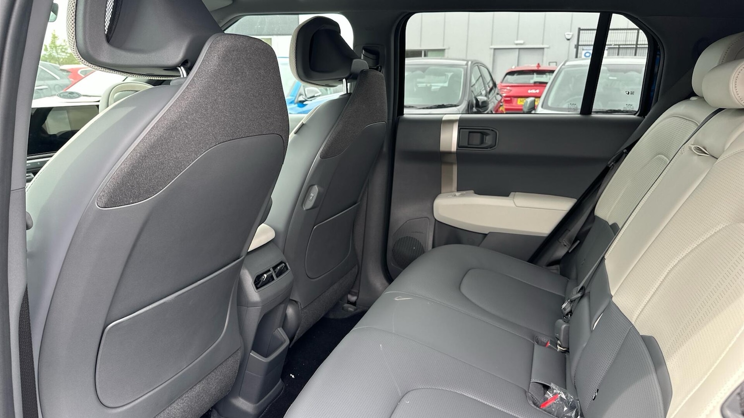 Used Kia EV3 2025 for sale - 76573077: Photo 12