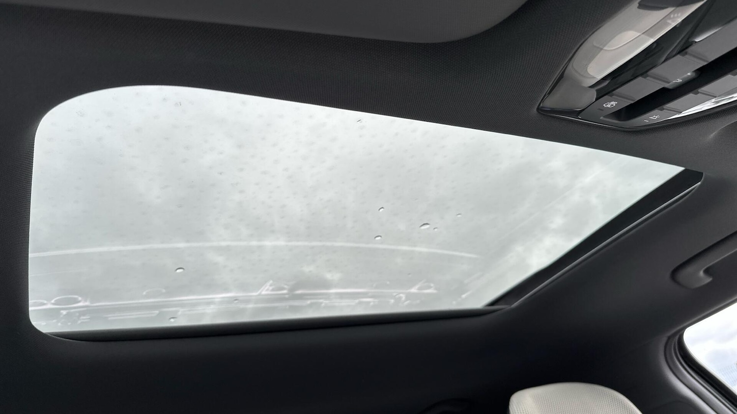 Used Kia EV3 2025 for sale - 76573077: Photo 14