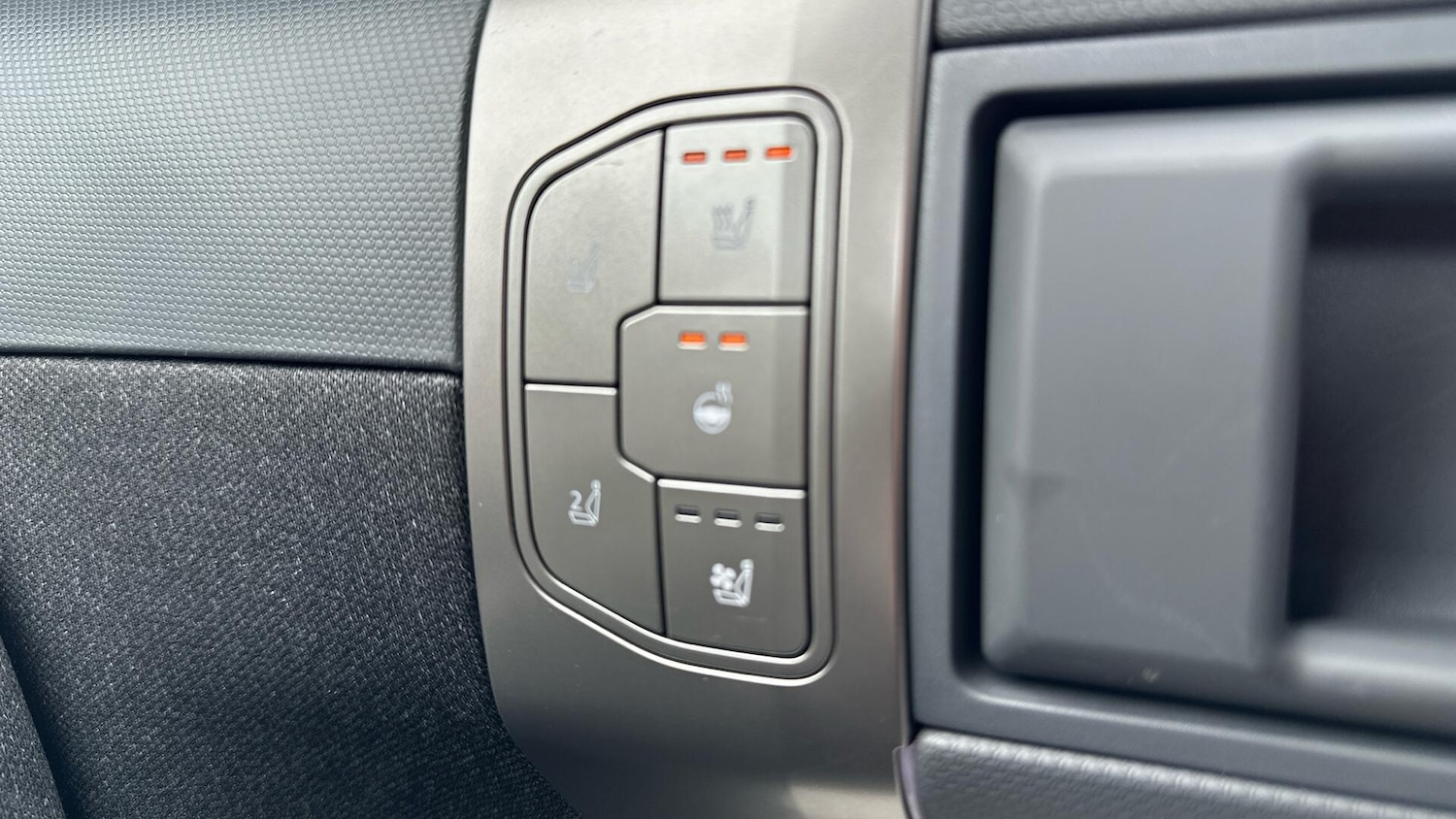 Used Kia EV3 2025 for sale - 76573077: Photo 24