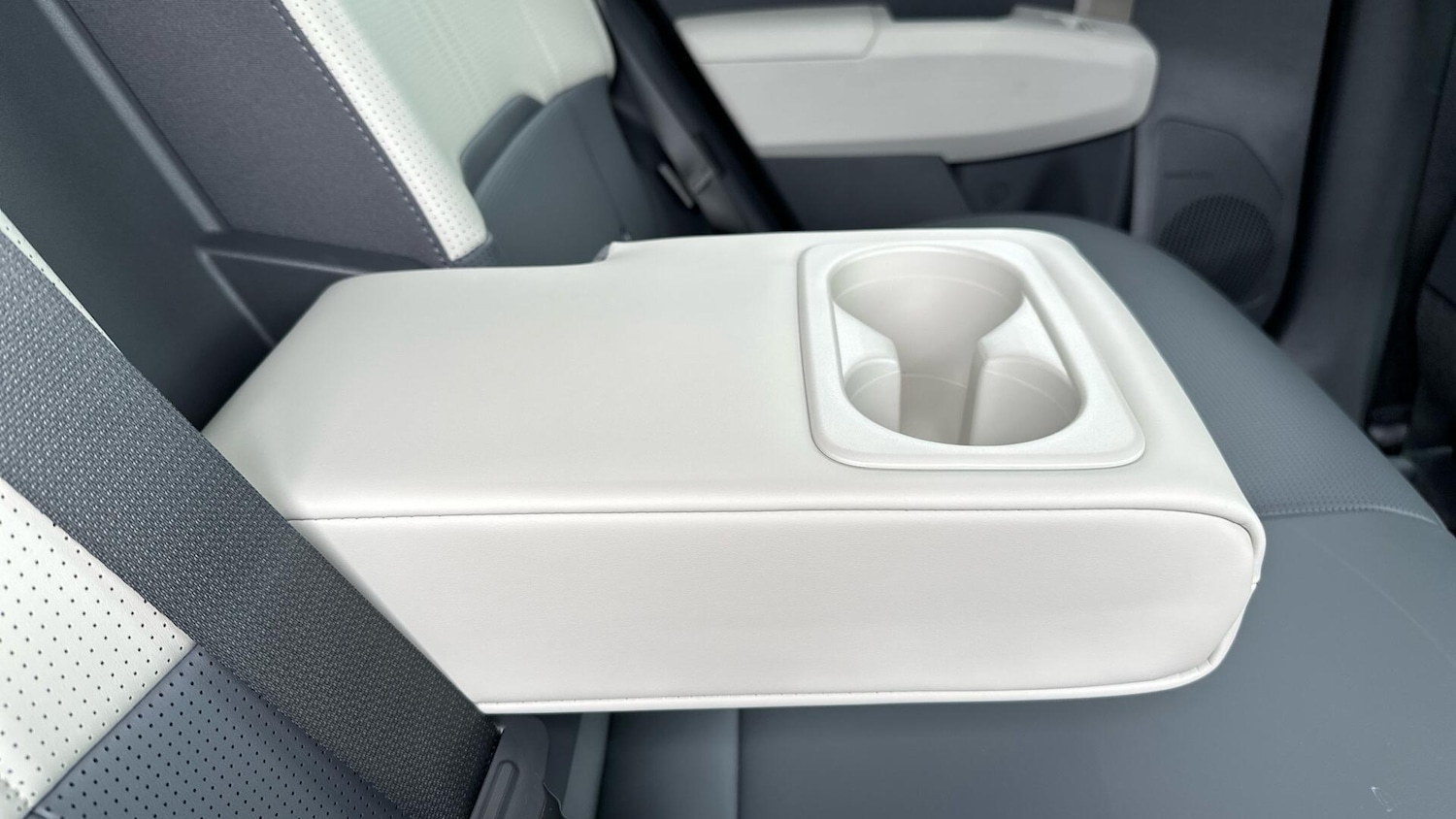 Used Kia EV3 2025 for sale - 76573077: Photo 34