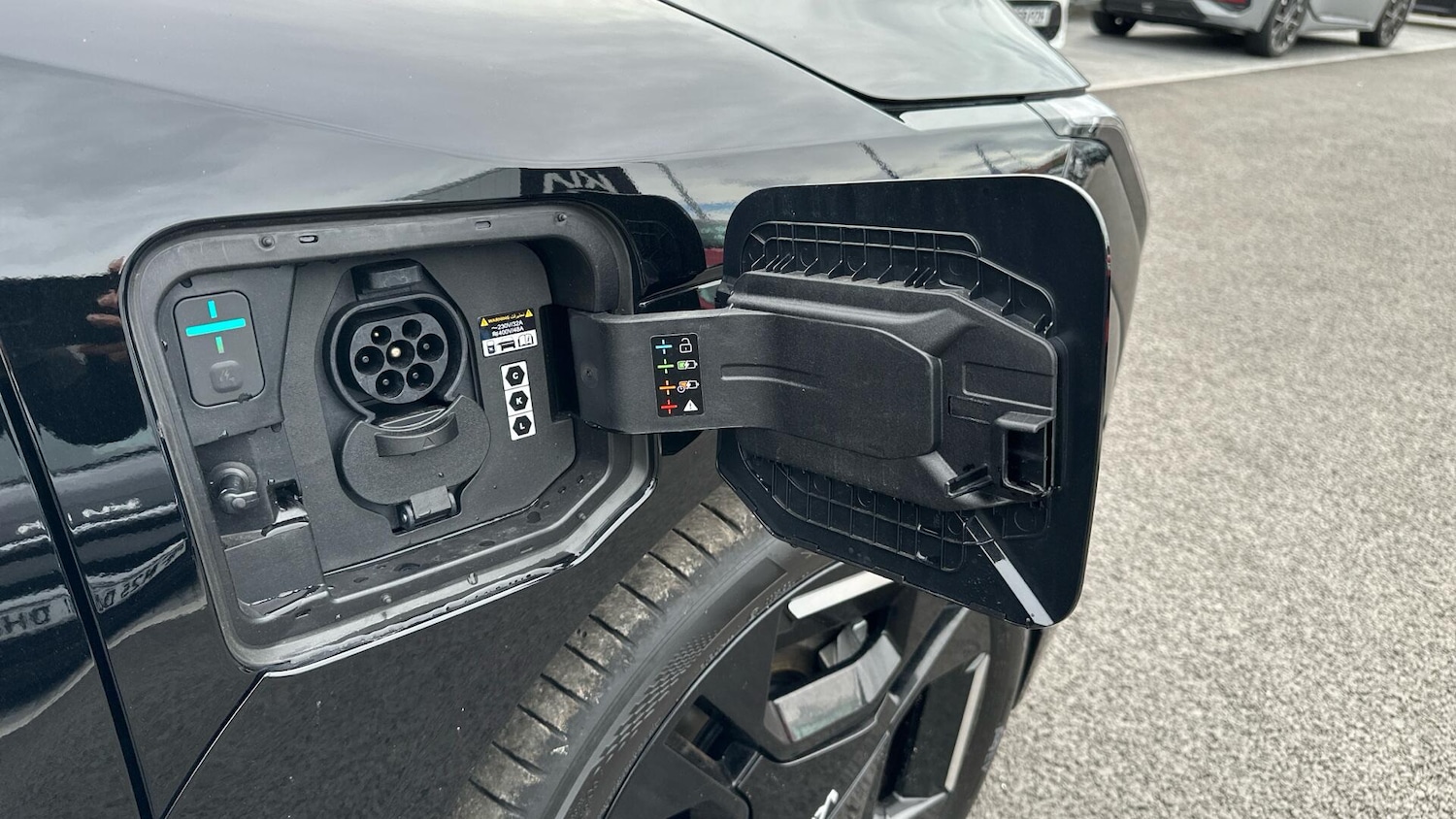 Used Kia EV3 2025 for sale - 76573077: Photo 9