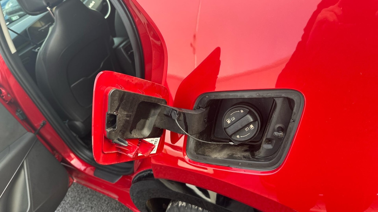 Used Kia Niro 2023 for sale - 78100655: Photo 9