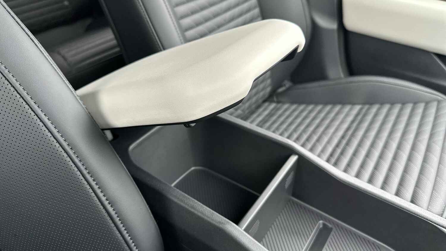 Used Kia EV4 2026 for sale - 77673215: Photo 28