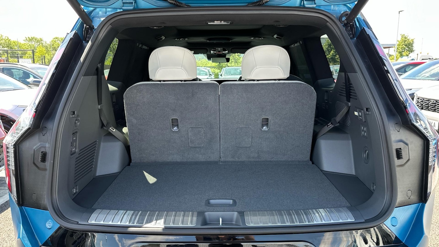 Used Kia EV9 2025 for sale - 76608268: Photo 15